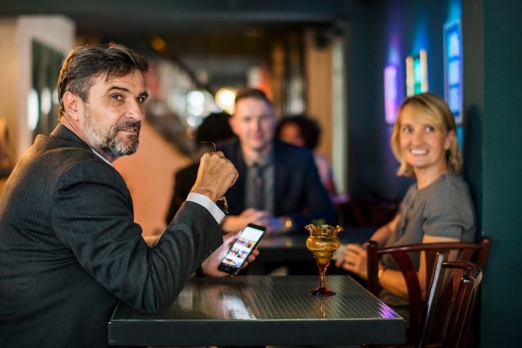 Mobile user and Brand 